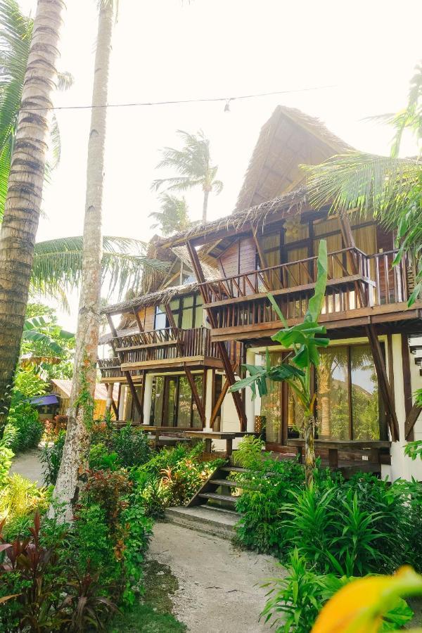 Harana Surf Resort General Luna  Exterior photo