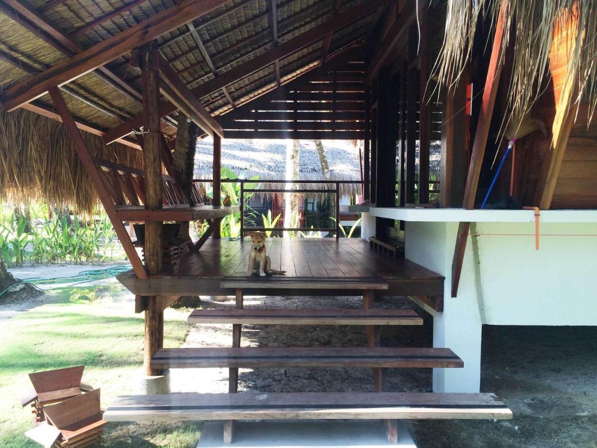 Harana Surf Resort General Luna  Exterior photo