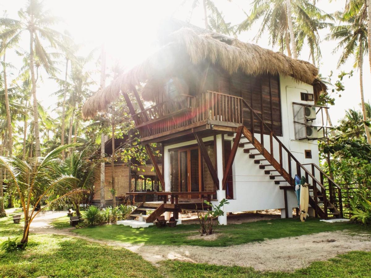 Harana Surf Resort General Luna  Exterior photo